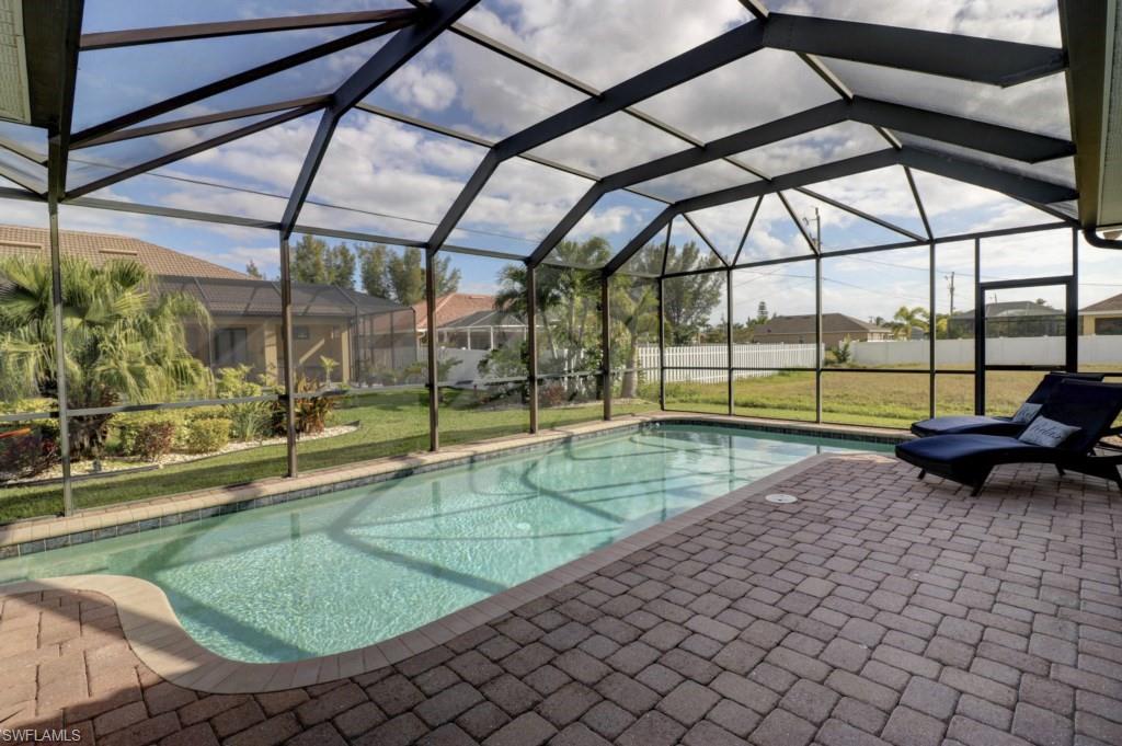 3525 Surfside Blvd Property Photo 1