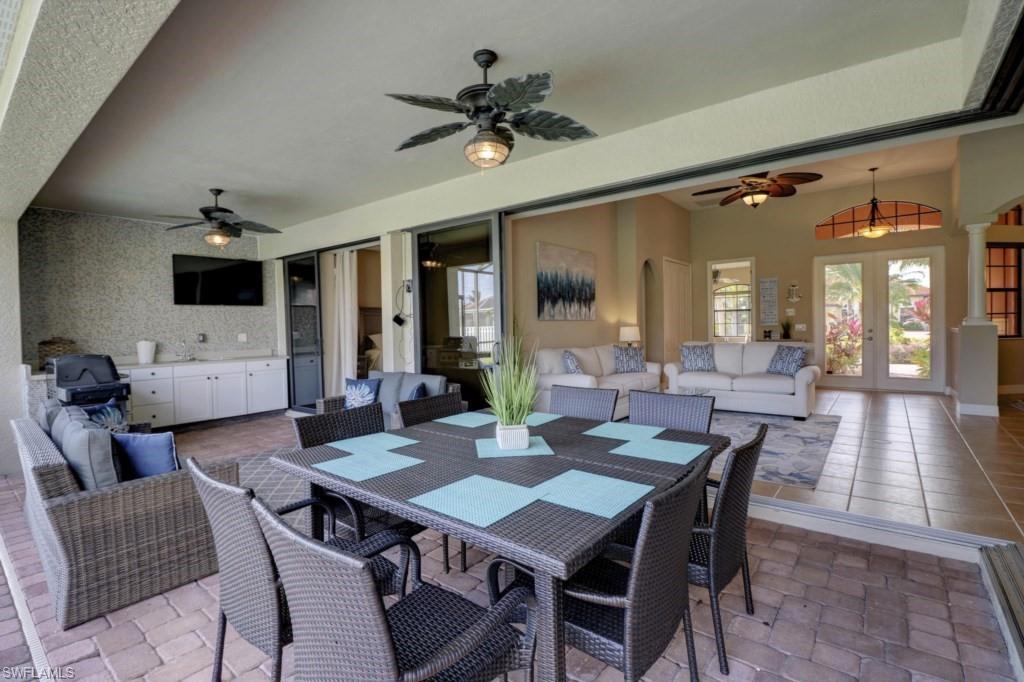 3525 Surfside Blvd Property Photo 3