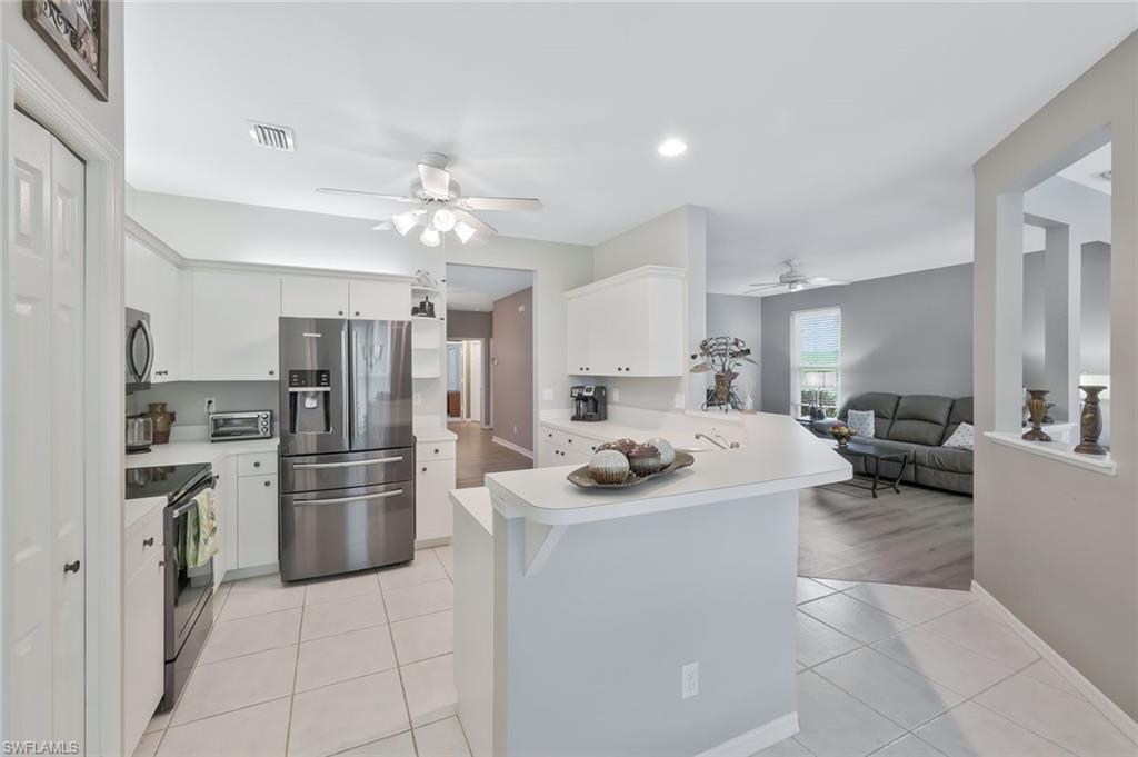 1340 Charleston Square Dr # 101 Property Photo 6