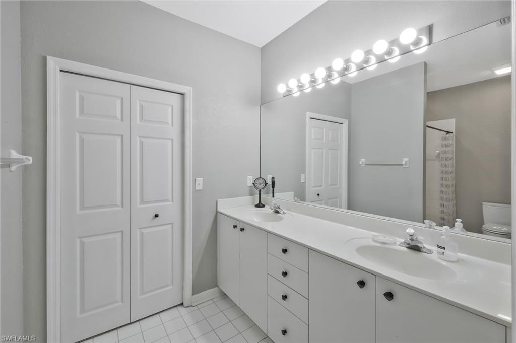 1340 Charleston Square Dr # 101 Property Photo 15