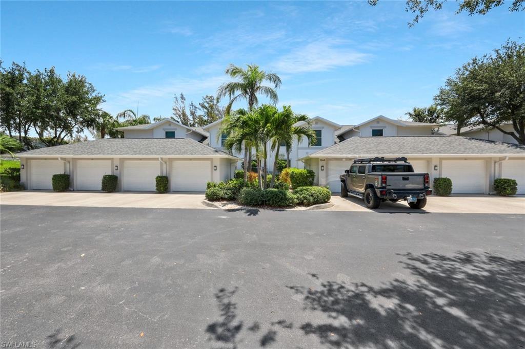 1340 Charleston Square Dr # 101 Property Photo 22