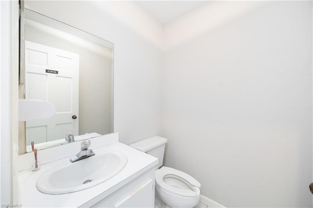 4172 Corporate Sq # B Property Photo 21