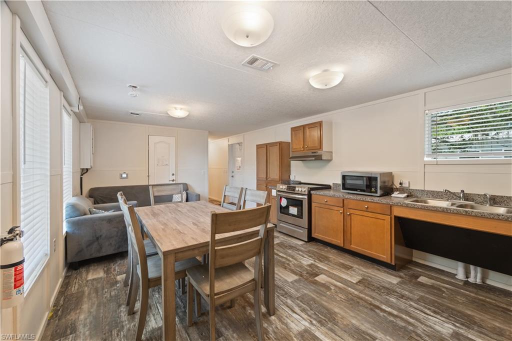 5545 State Road 29 S Property Photo 5