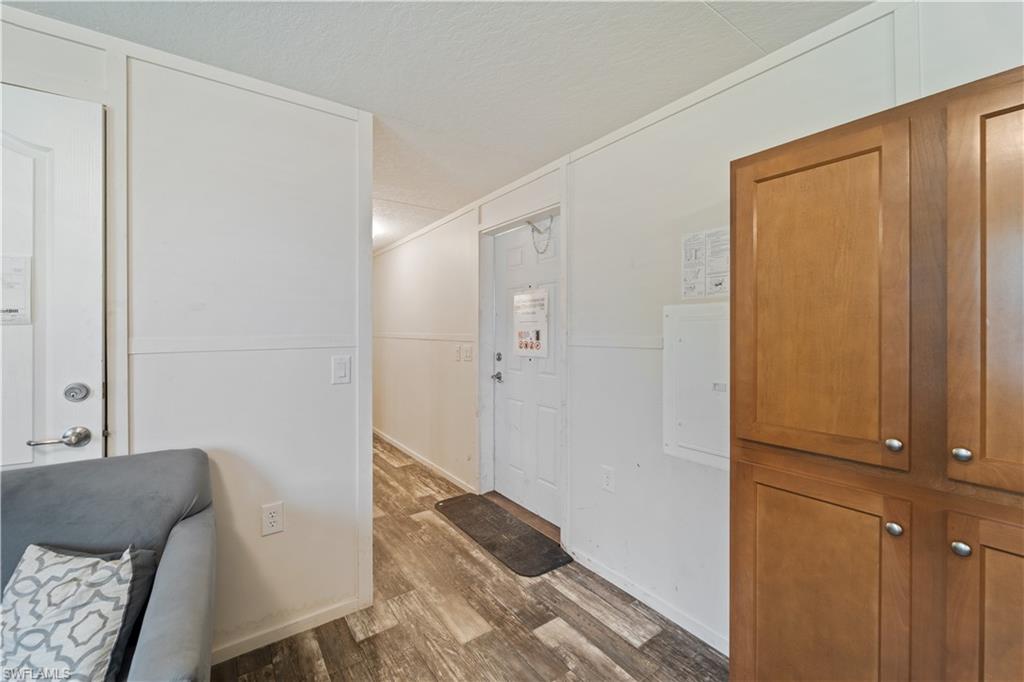 5545 State Road 29 S Property Photo 6