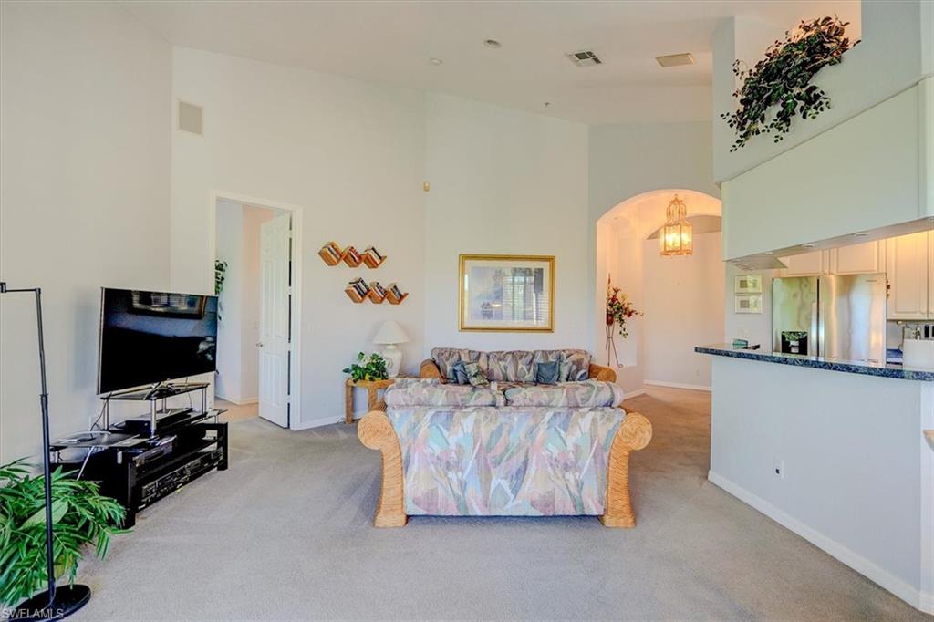 221 Lenell Rd 1 (5 A ) Property Photo 6