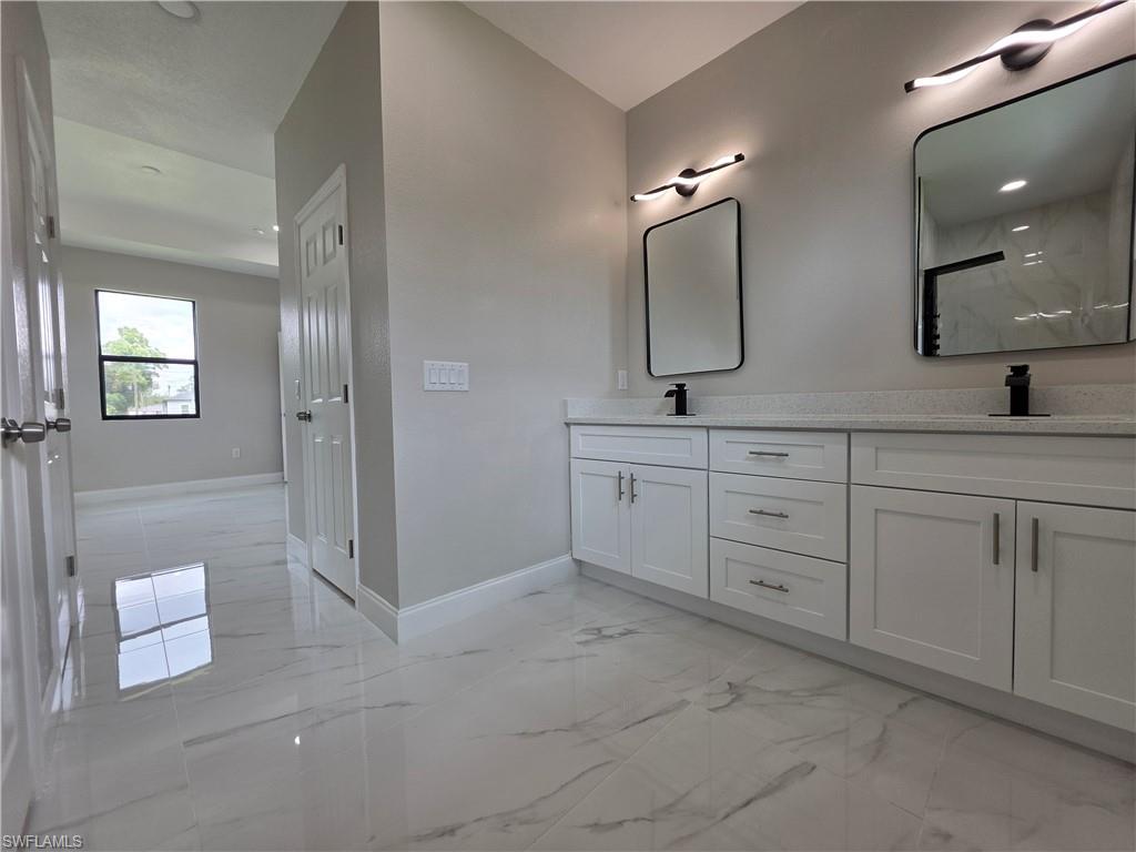 326 Nathan Ave Property Photo 16