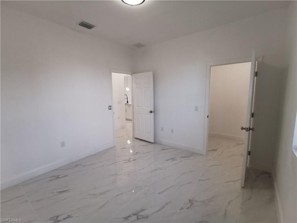 326 Nathan Ave Property Photo 28