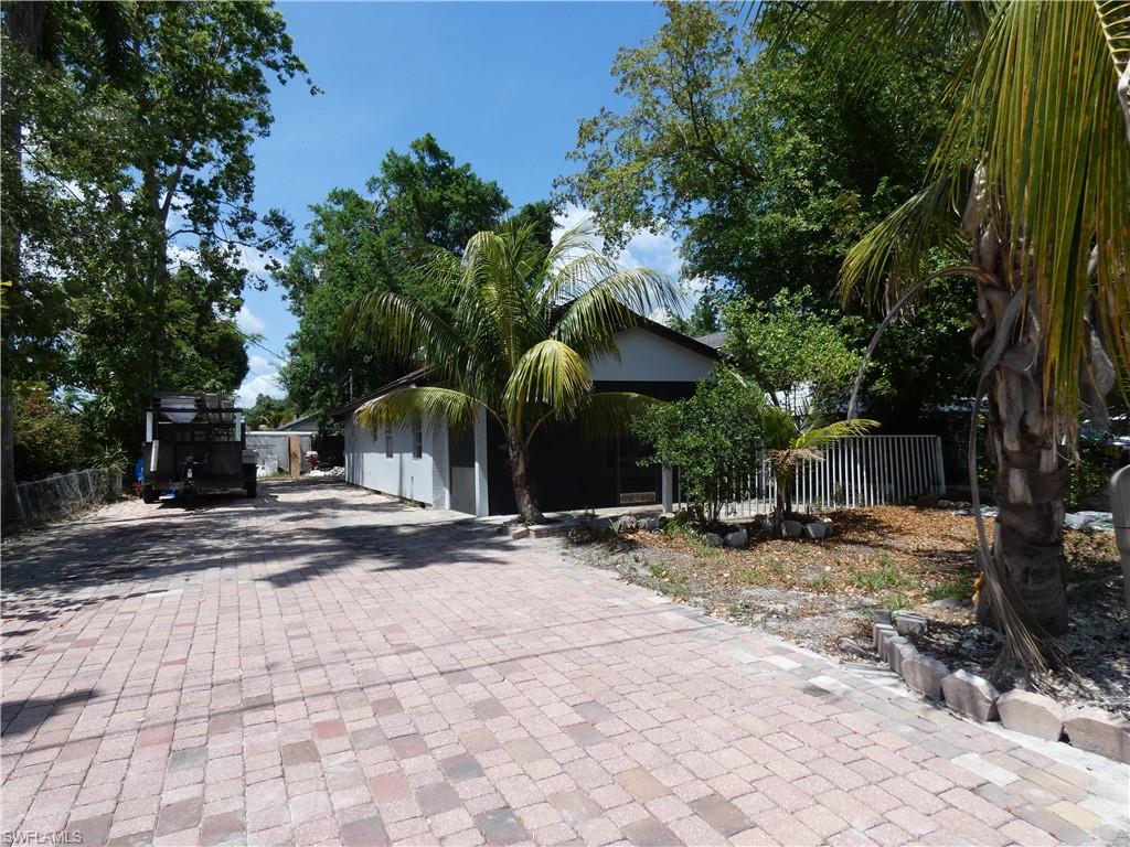 3817 Pearl ST Property Photo 1