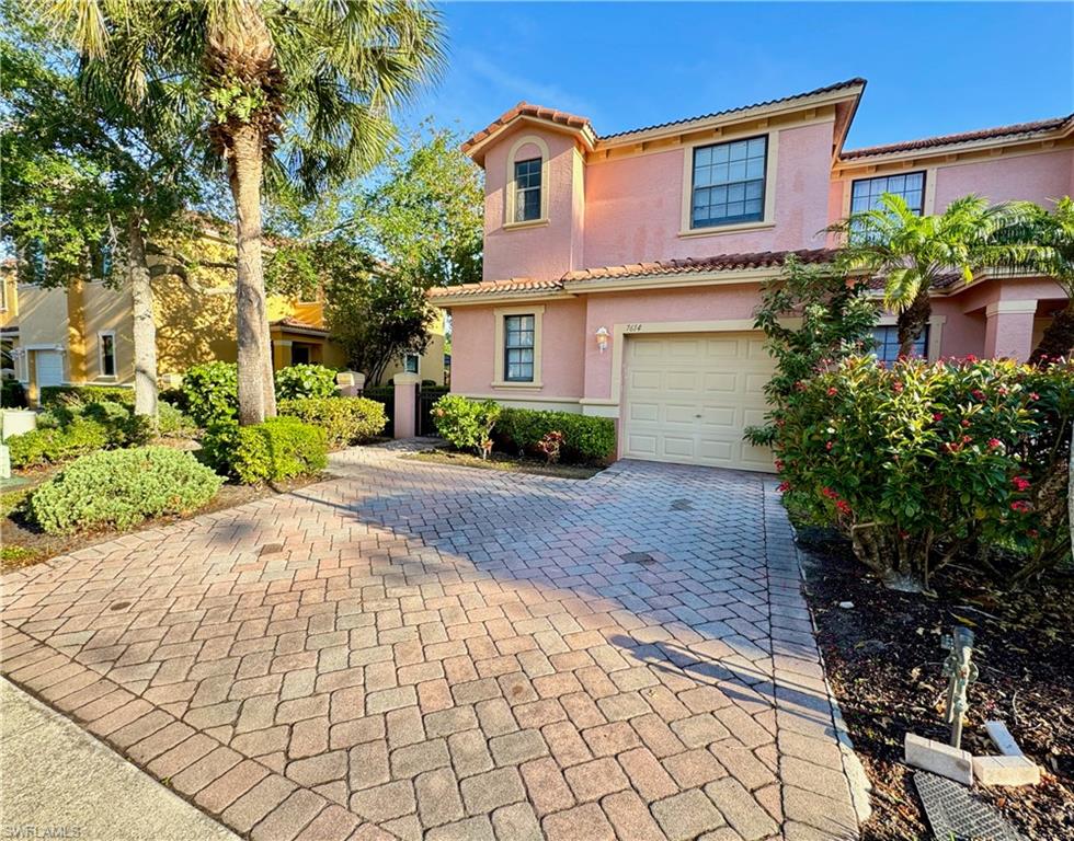 7614 Bristol Cir Property Photo 1