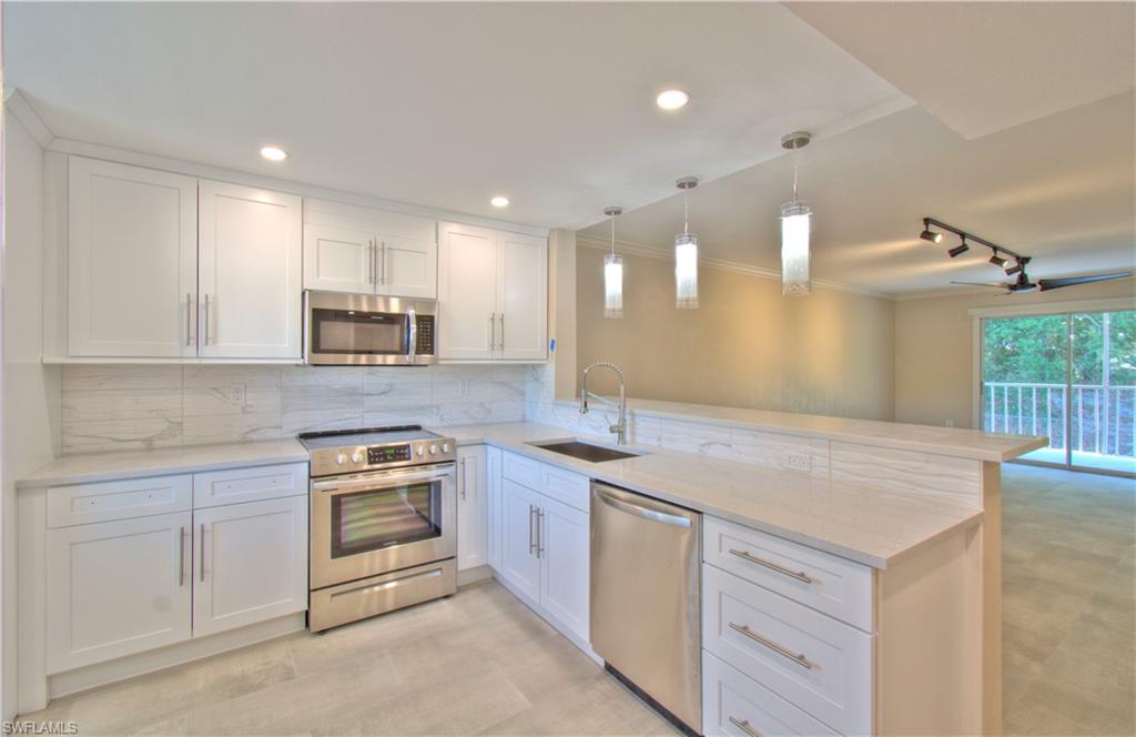 2360 Naples Trace Cir # 406 Property Photo 1