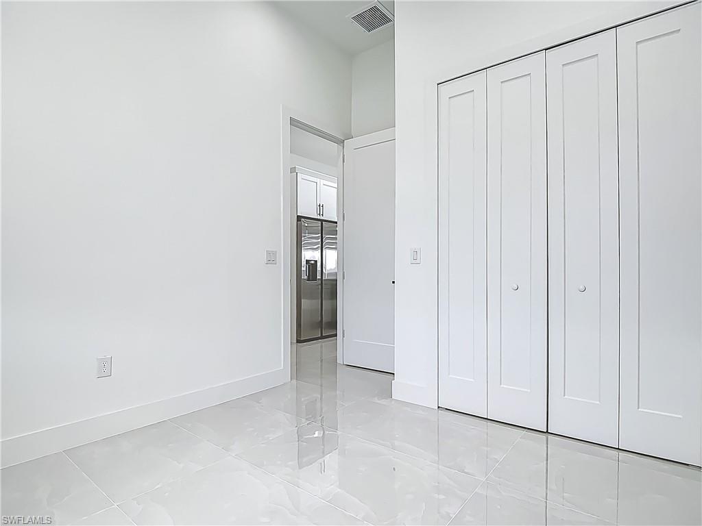 1415 Sw Embers Ter Property Photo 26