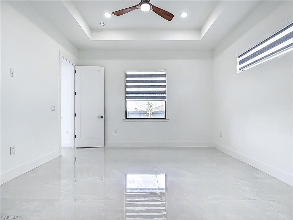 1415 Sw Embers Ter Property Photo 32