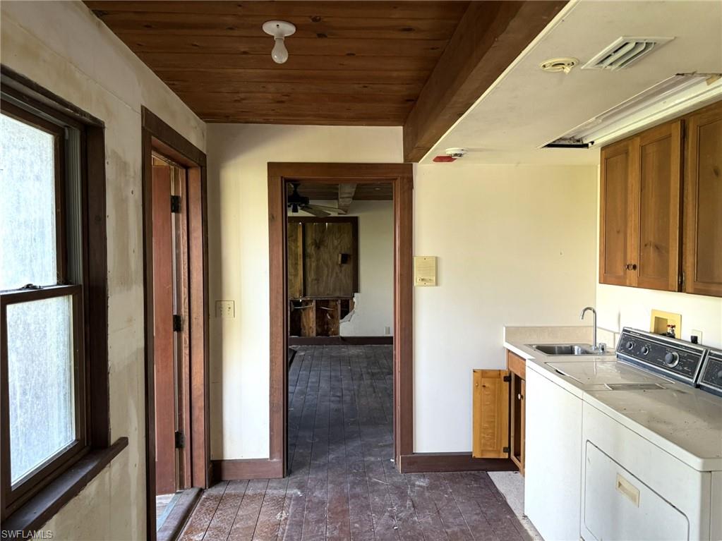 310 Pieces Of Eight Property Photo 26