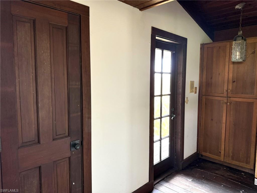 310 Pieces Of Eight Property Photo 40