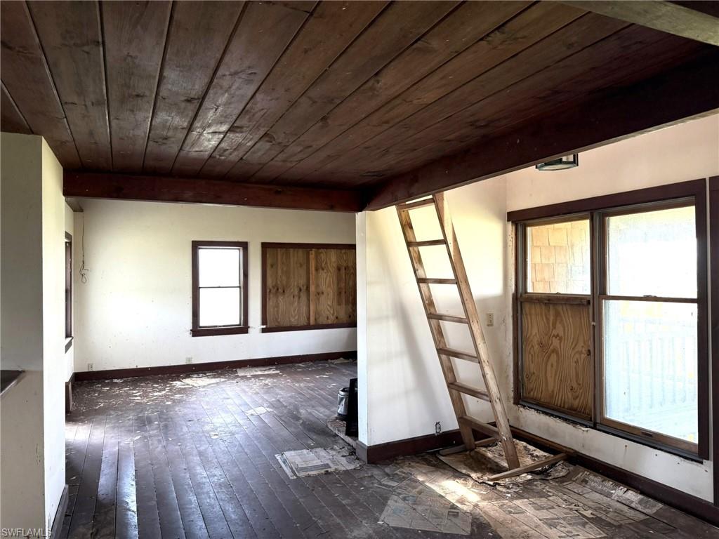 310 Pieces Of Eight Property Photo 43