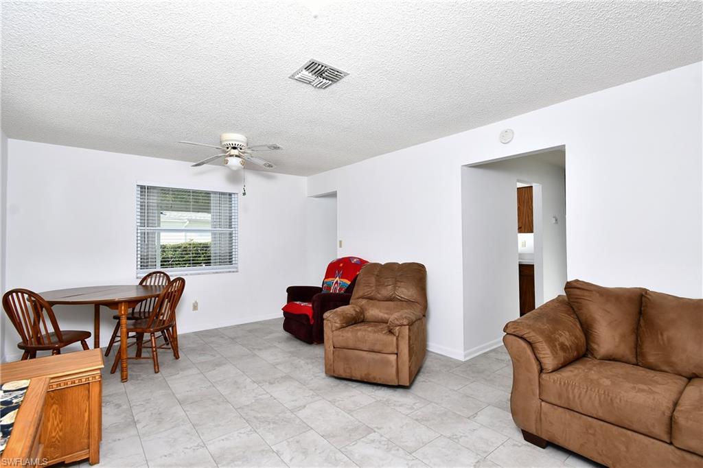26 Pinewood Blvd Property Photo 8