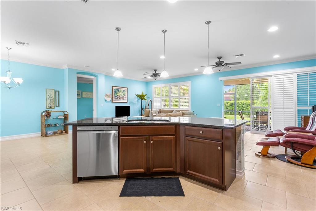 13105 Silver Thorn Loop Property Photo 8