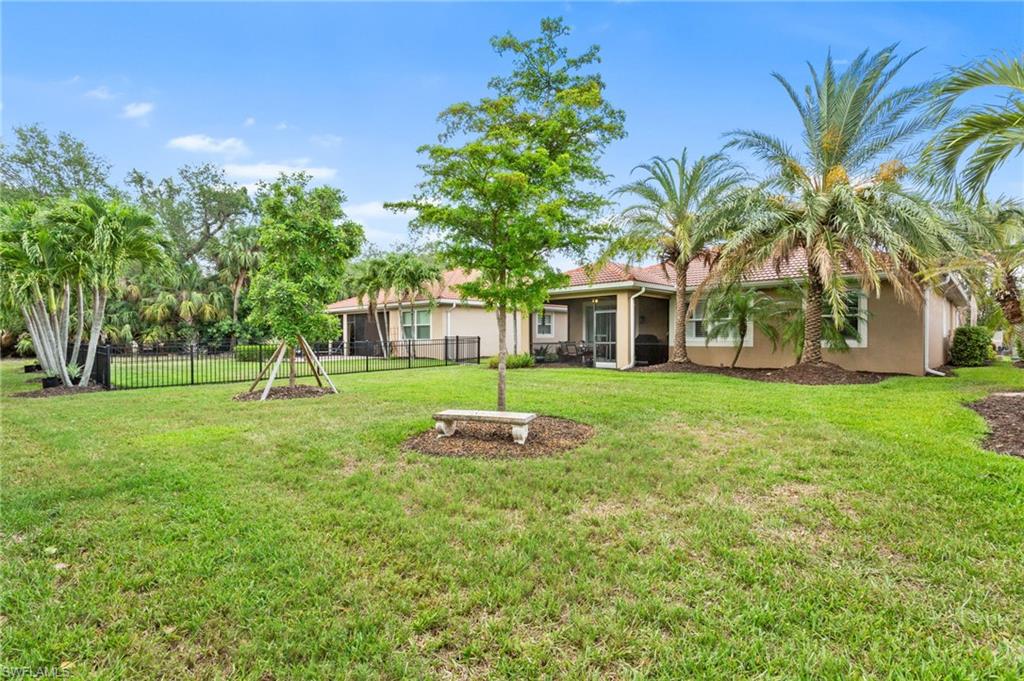 13105 Silver Thorn Loop Property Photo 26