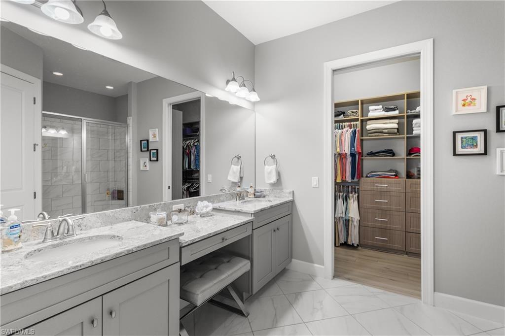 8761 Bellano Ct # 202 Property Photo 17