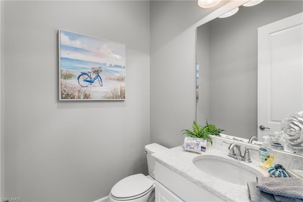 8761 Bellano Ct # 202 Property Photo 22