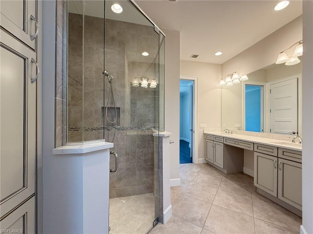 6847 Bequia Way Property Photo 10