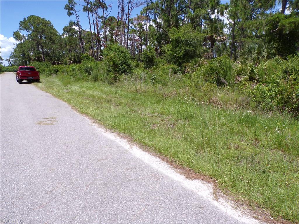 96 Pompano St Property Photo 4