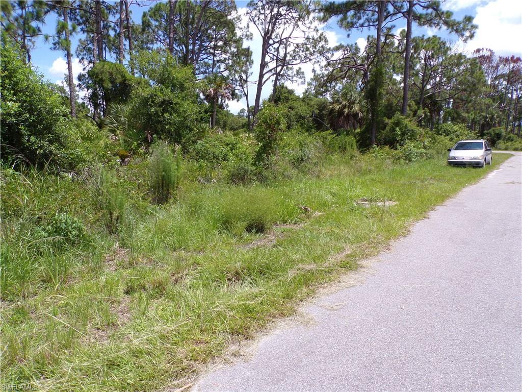 96 Pompano St Property Photo 7