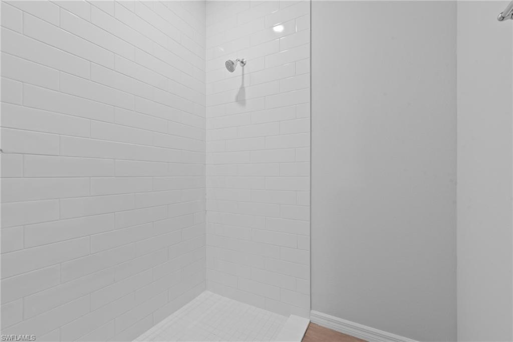 2115 Ne 16th Ter Property Photo 16