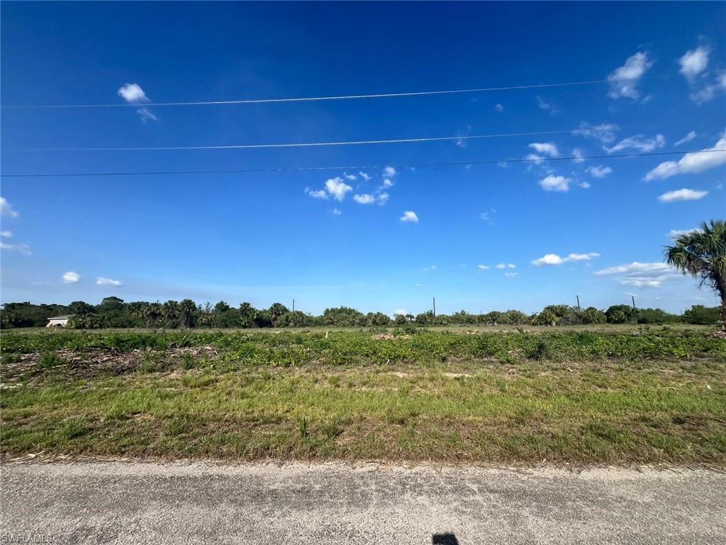 352 Phoenix Ter Property Photo