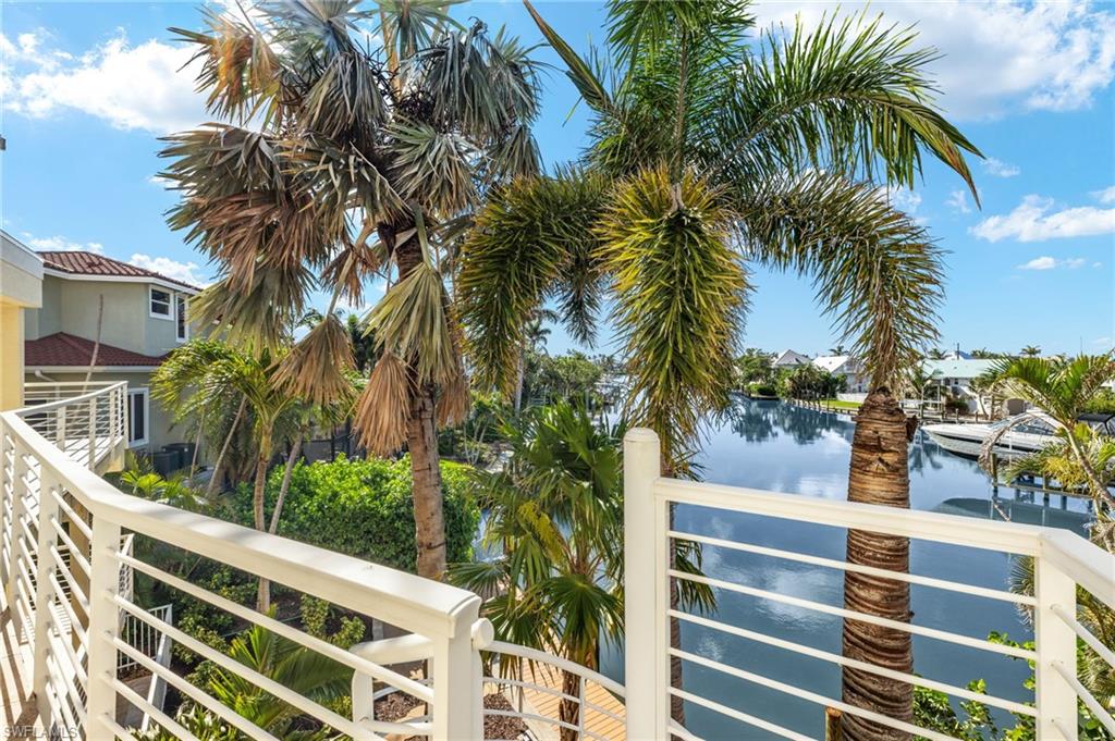 1581 San Carlos Bay Dr Property Photo 21