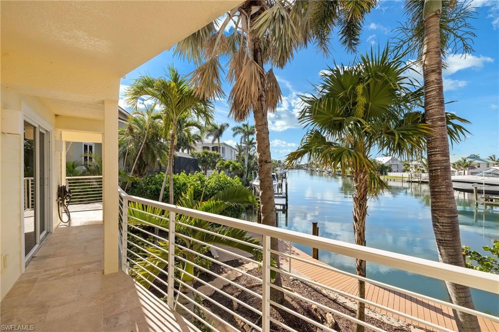 1581 San Carlos Bay Dr Property Photo 22