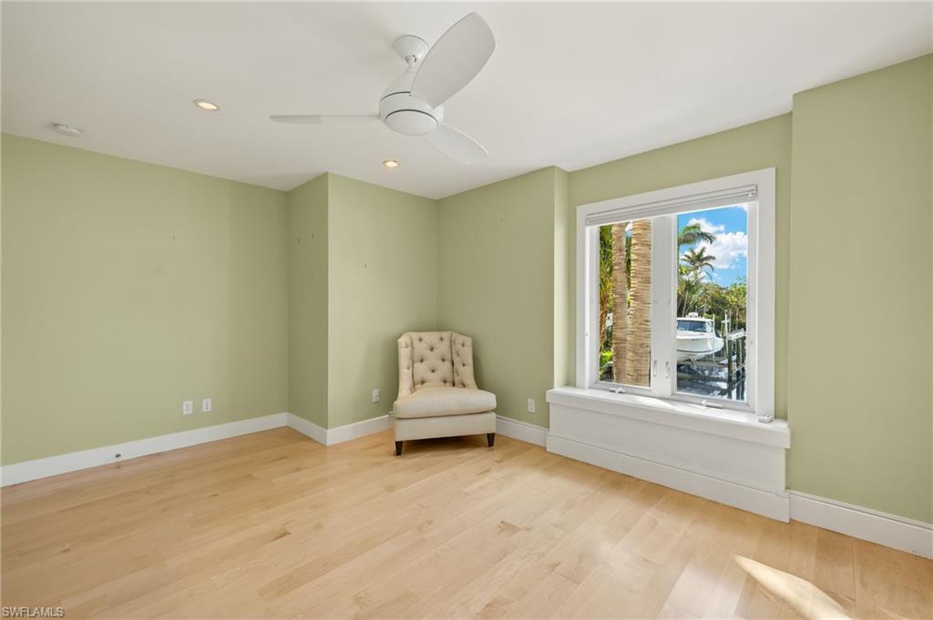 1581 San Carlos Bay Dr Property Photo 32