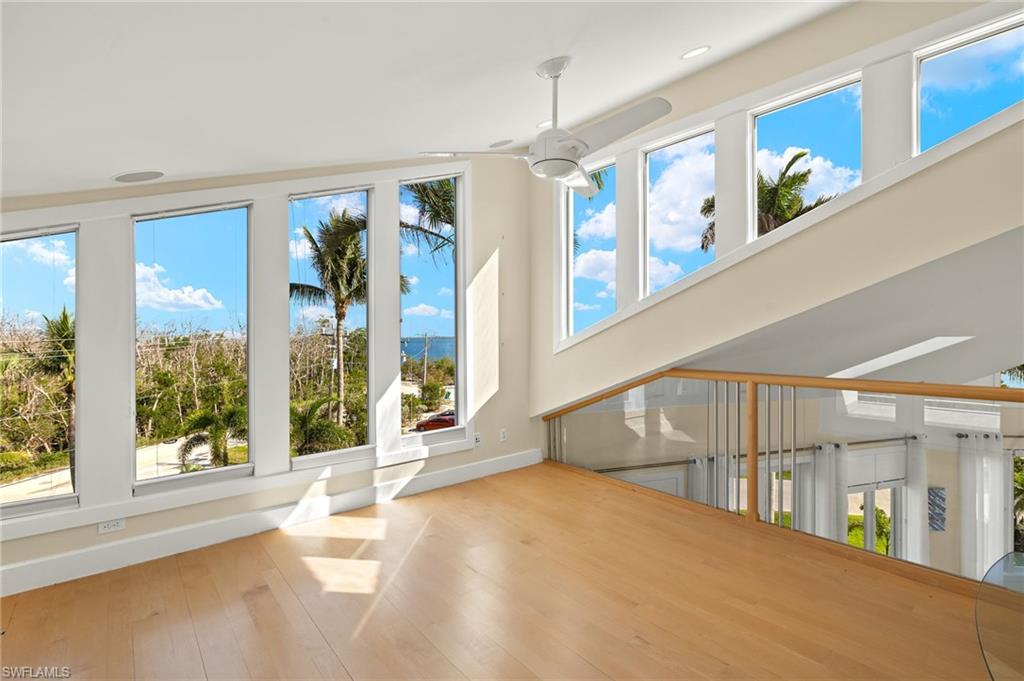 1581 San Carlos Bay Dr Property Photo 34