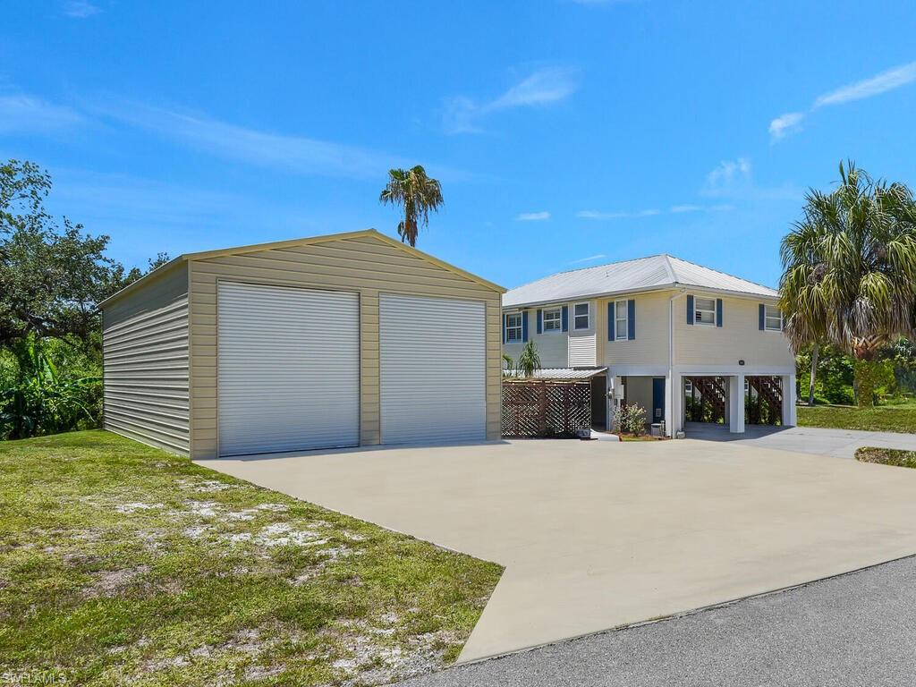 3616 Allapatchee DR Property Photo 1