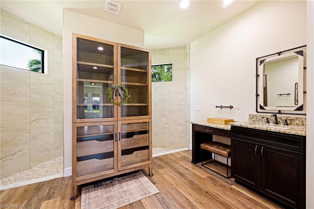16630 Willow Point Ct Property Photo 20