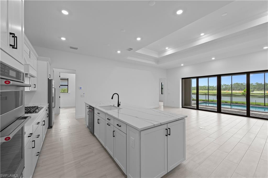 2000 Don Benito Way Property Photo 11