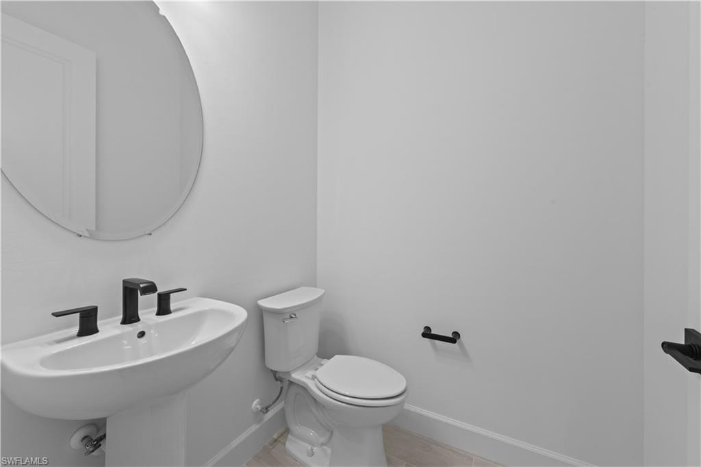2000 Don Benito Way Property Photo 32