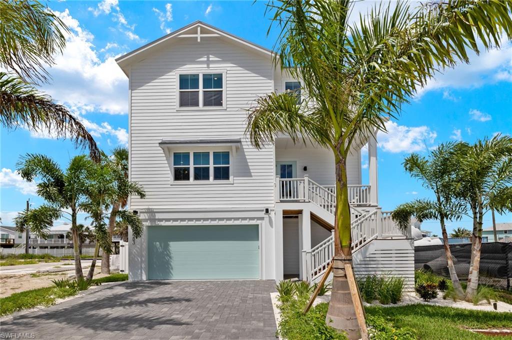 5583 Estero Blvd Property Photo 1