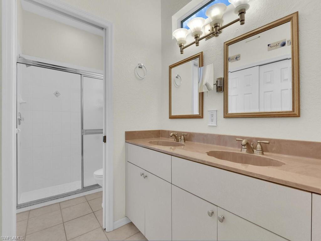 2040 Embarcadero Way Property Photo 15
