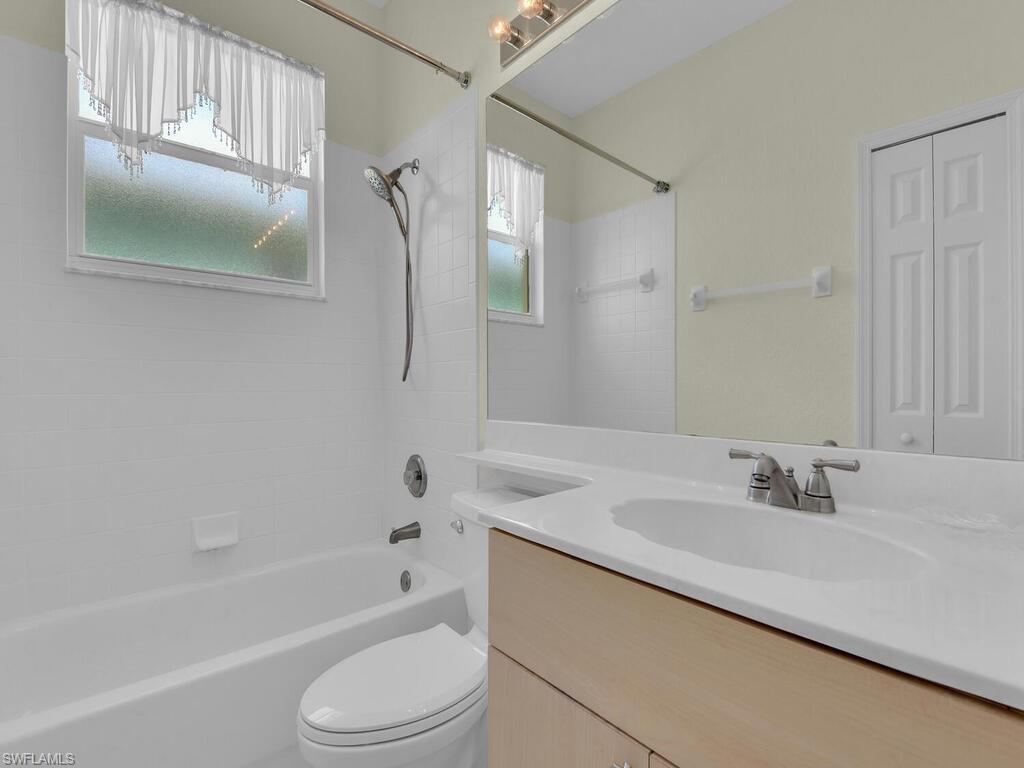 2040 Embarcadero Way Property Photo 19