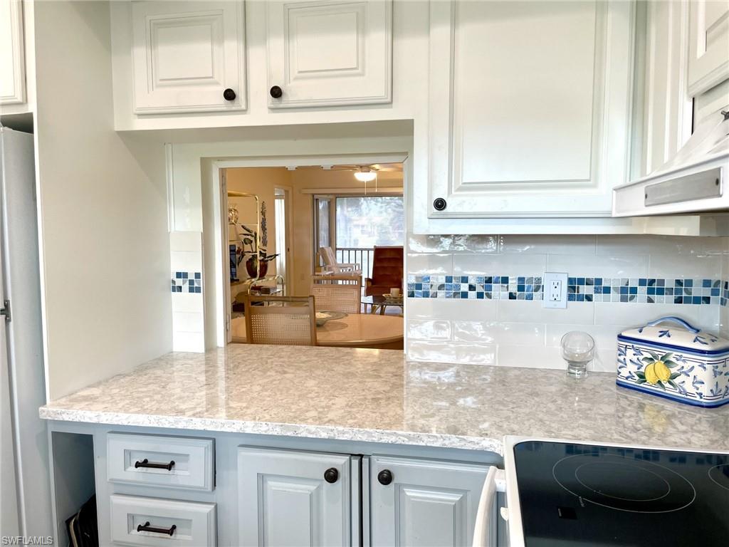 325 Charlemagne Blvd B207 Property Photo 6