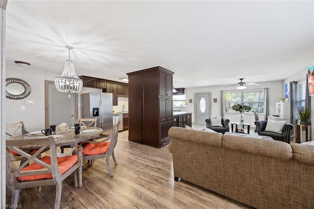 736 94th Ave N Property Photo 14