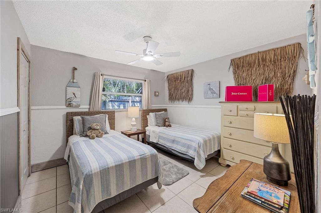 736 94th Ave N Property Photo 19