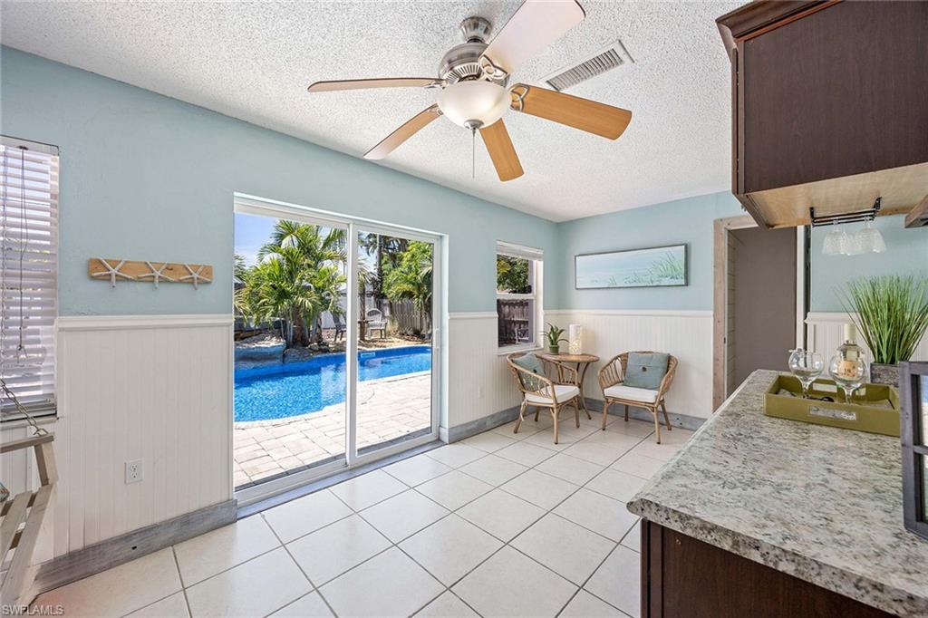 736 94th Ave N Property Photo 26