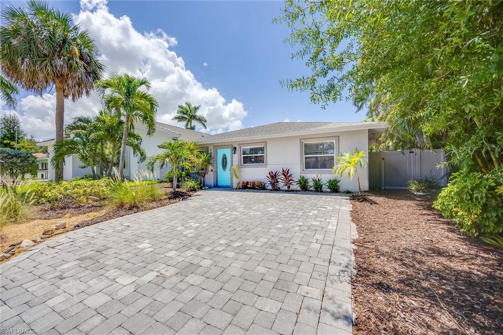 736 94th Ave N Property Photo 30