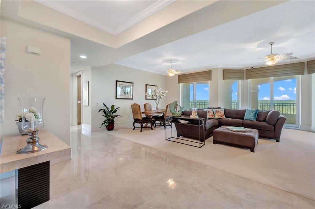 2738 Tiburon Blvd E # B502 Property Photo 5
