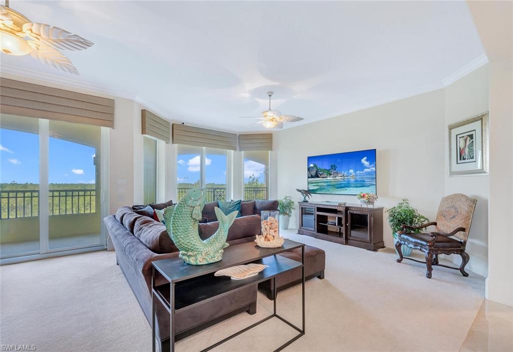 2738 Tiburon Blvd E # B502 Property Photo 7