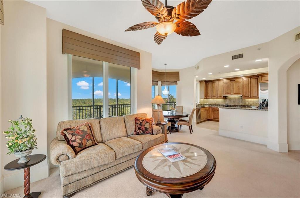 2738 Tiburon Blvd E # B502 Property Photo 15