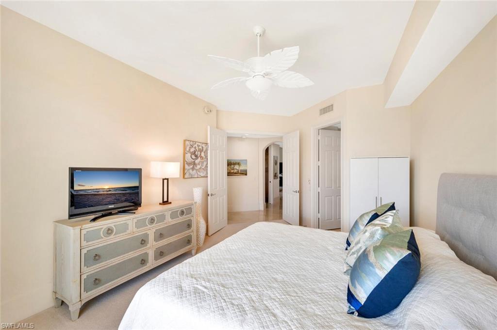 2738 Tiburon Blvd E # B502 Property Photo 28