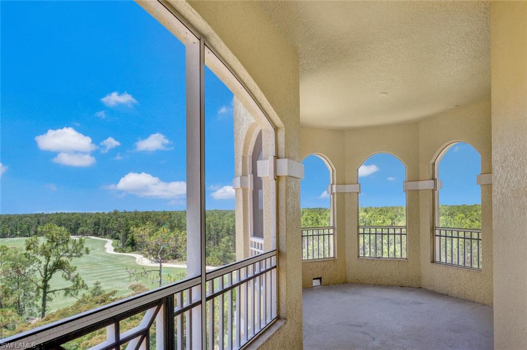 2738 Tiburon Blvd E # B502 Property Photo 35